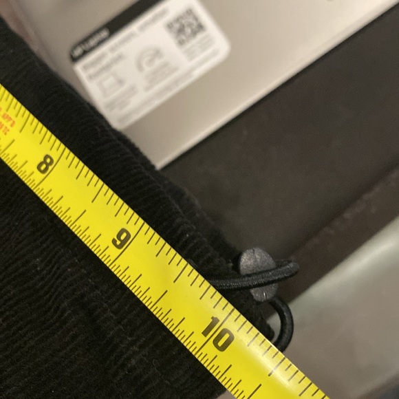 BDG / URBAN OUT. - NWT - pants: blk corduroy cargo, tie elastic waist, cuffs - L - Picture 8 of 16